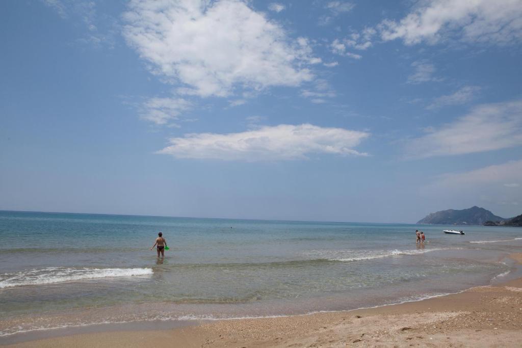 Dandidis Seaside Pension Agios Gordios  Dış mekan fotoğraf